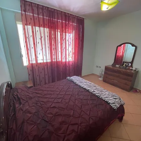 דירה Apartament For Rent In Lungomare *